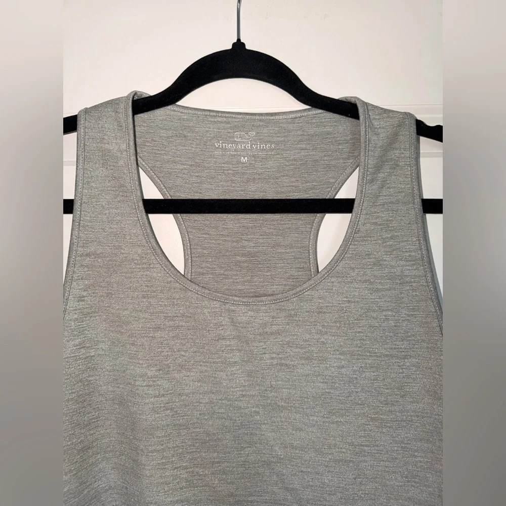 Vineyard Vines Women's Gray Tank Top
